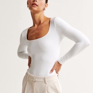 Abercrombie Soft Matte Seamless Long-Sleeve Squareneck Bodysuit, small